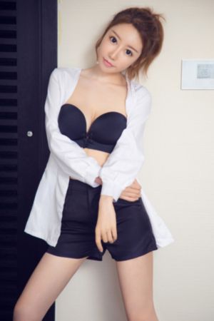 金瓶双艳大乳